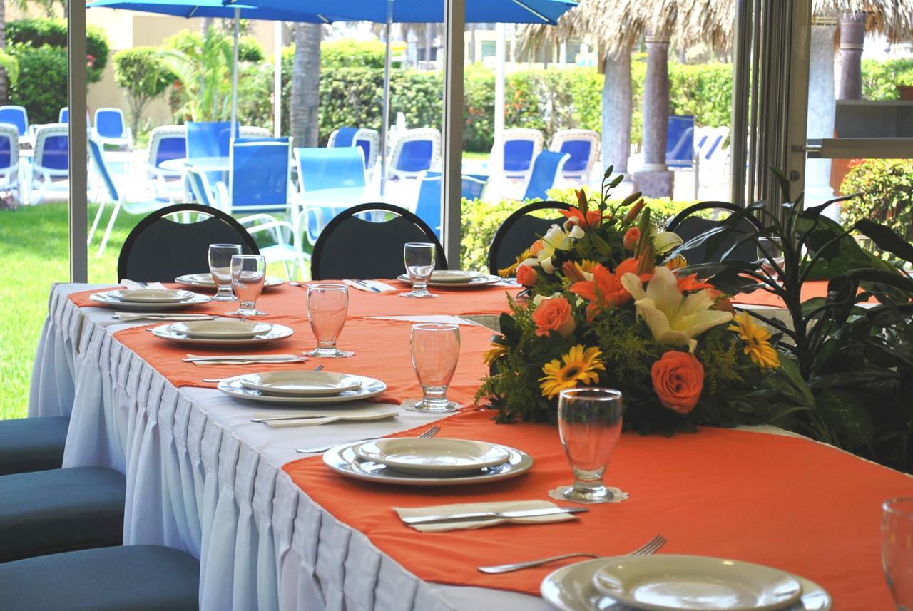 Hotel Jaragua Boca del Río Buitenkant foto